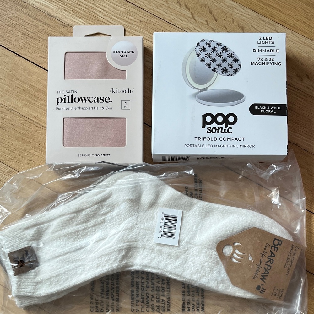 Kitsch Pillowcase + extras